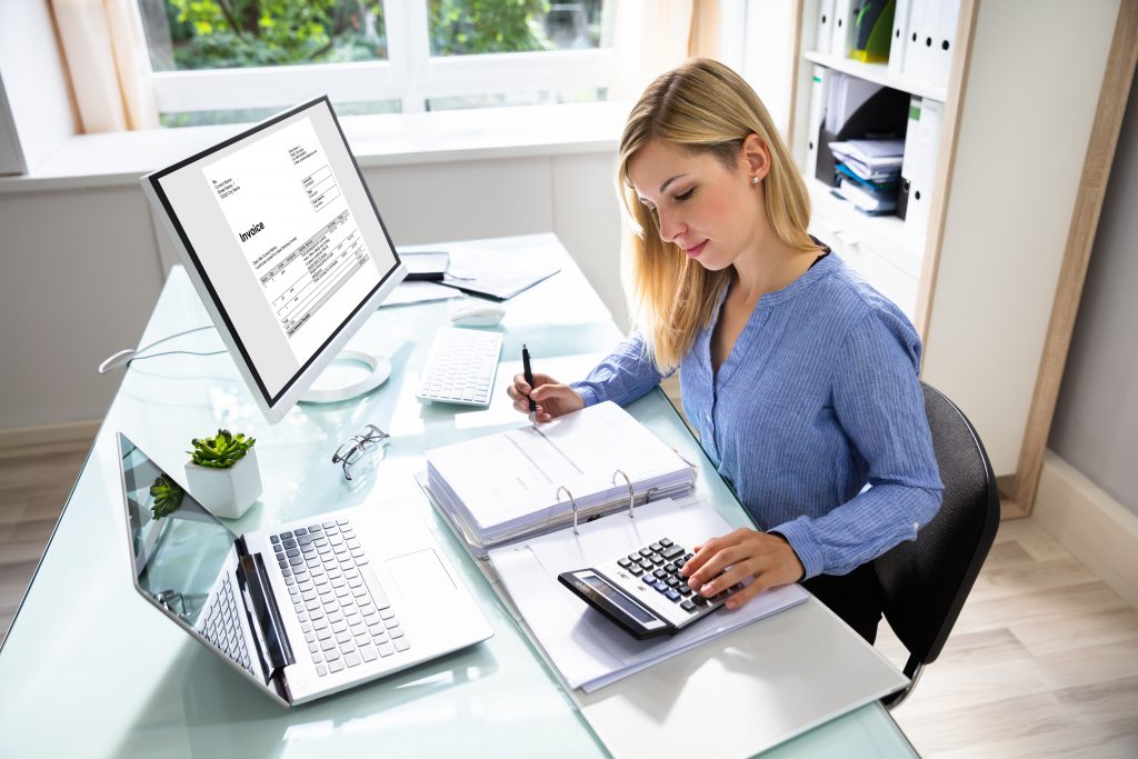 Year End Accounts Checklist: Hidden Tax Mistakes Costing UK SMEs Thousands